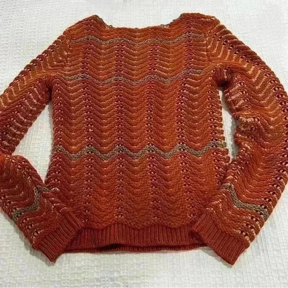 Knitted Gianni Bini XS. Orange, tan and a simmery silver -‎ Size Med - Picture 5 of 5